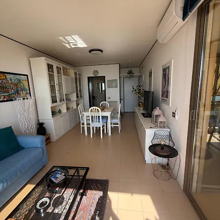 Alexsohouse Il Mare Апартаменти *